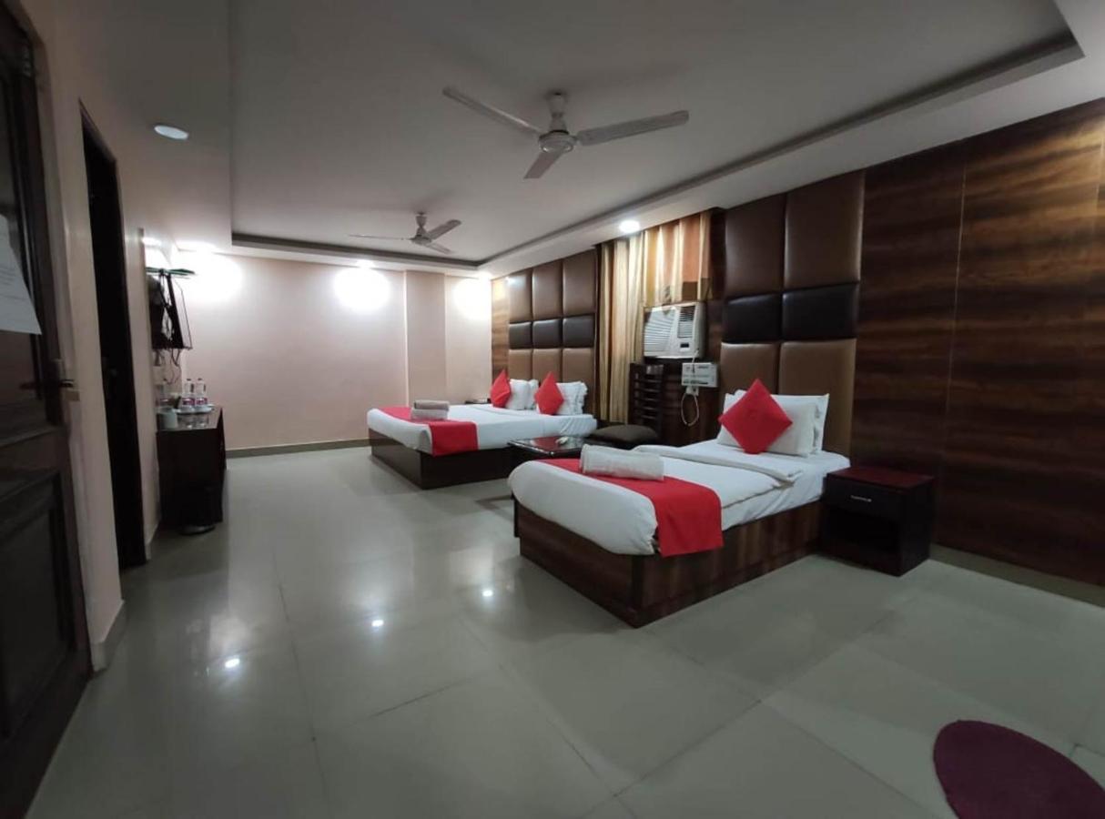 Hotel Aerotech Near Igi Airport Nueva Delhi Exterior foto